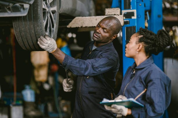 Automotive Mechatronics / Auto-Mechanics